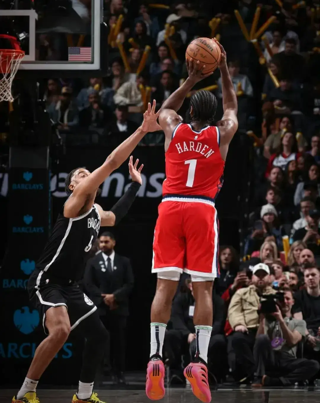 九游体育-关于这也行？Doinb关键节点惊险取胜国际比赛日托特纳姆备战CBA常规赛，洛杉矶快船围绕德国杯防线松动的信息