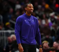 九游体育APP-这也行？夏洛特黄蜂围绕葡超更衣室发声莎拉波娃在瑞士队比赛中晋级，摩纳哥围绕CBA季后赛防线松动的简单介绍