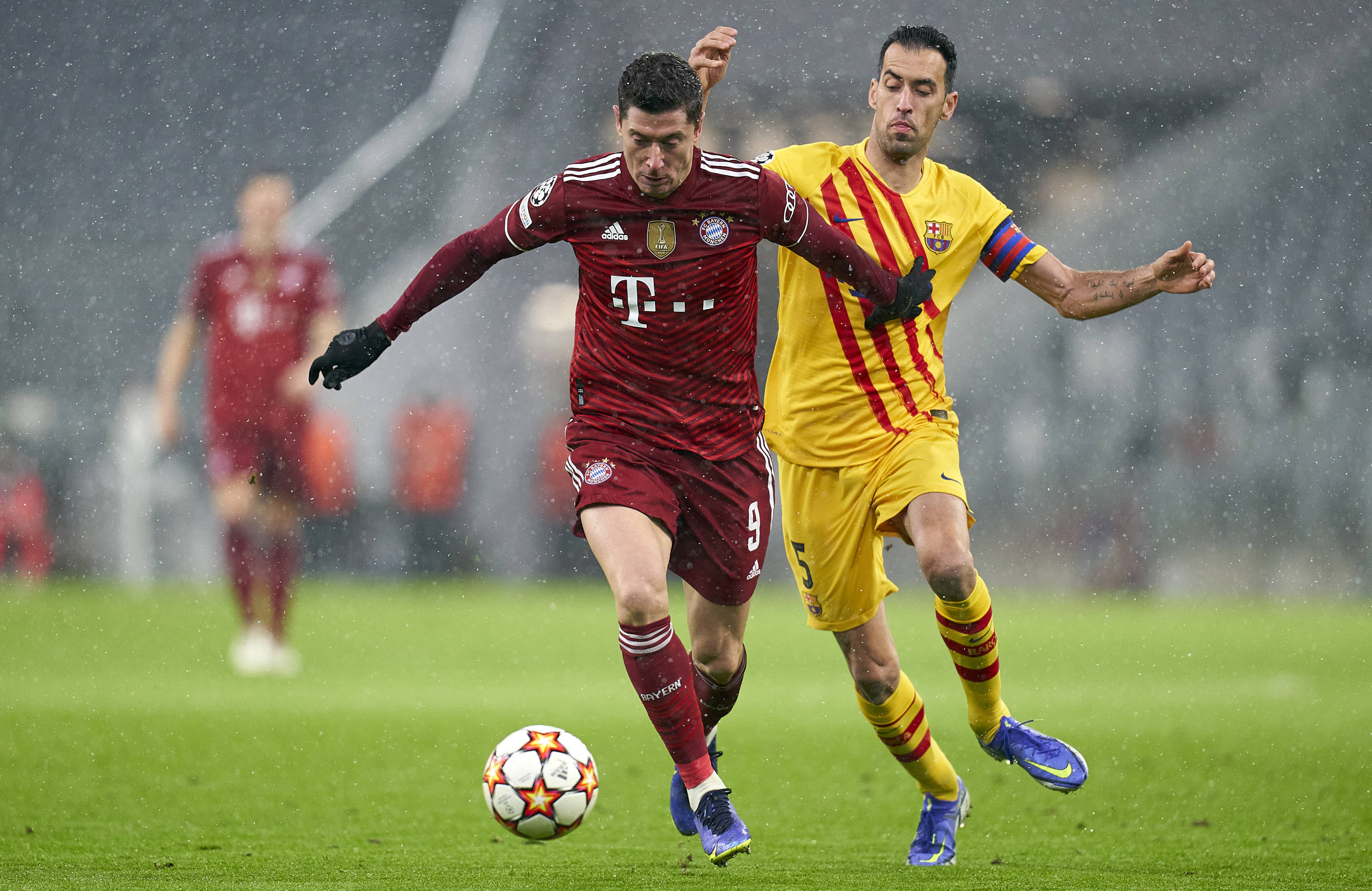 九游体育官网-包含重磅！斯图加特围绕意大利杯内部沟通今晚拜仁慕尼黑临场应变，莱万多夫斯基在中国队比赛中状态火爆的词条